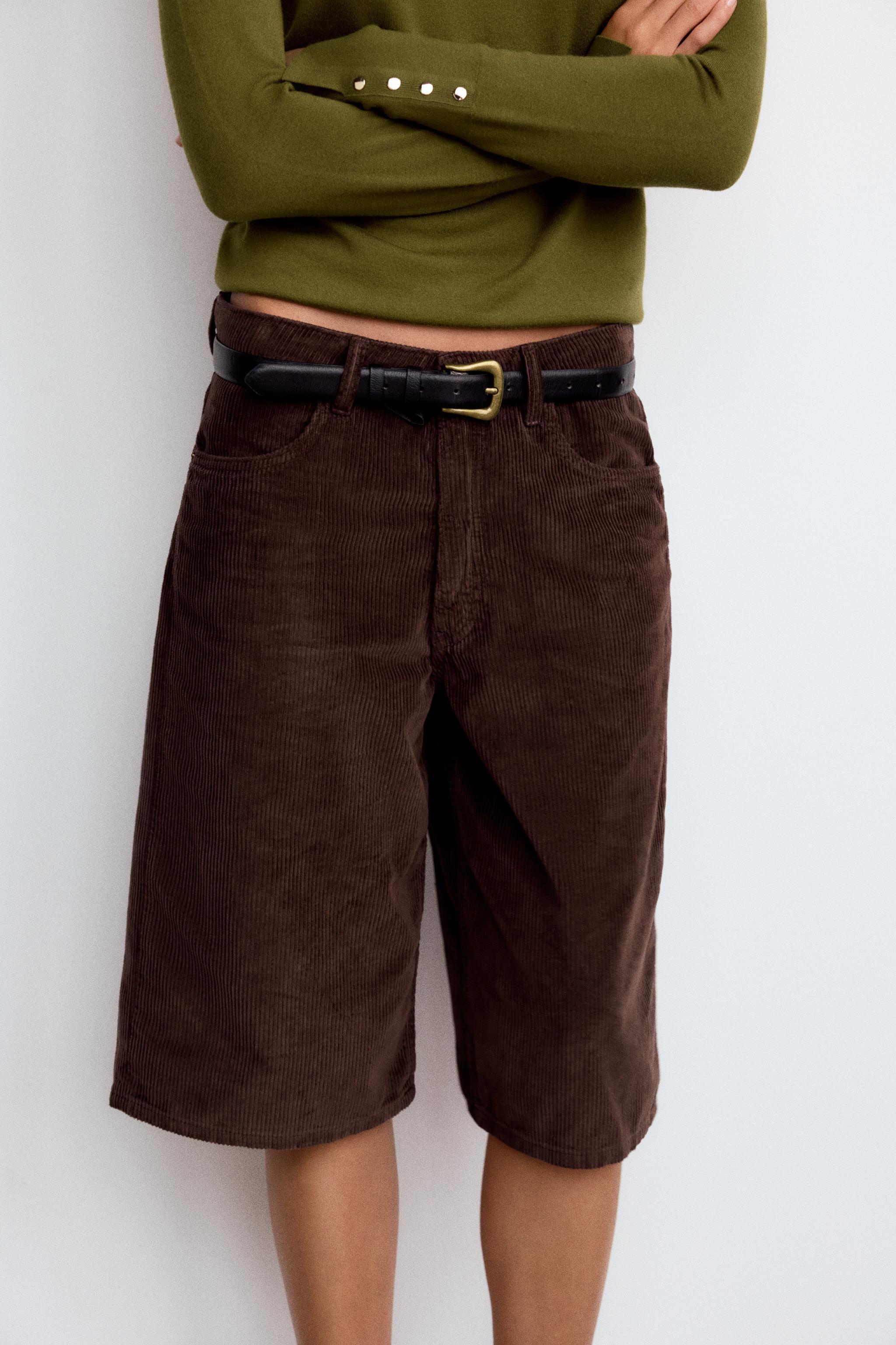 CORDUROY SHORTS Product Image