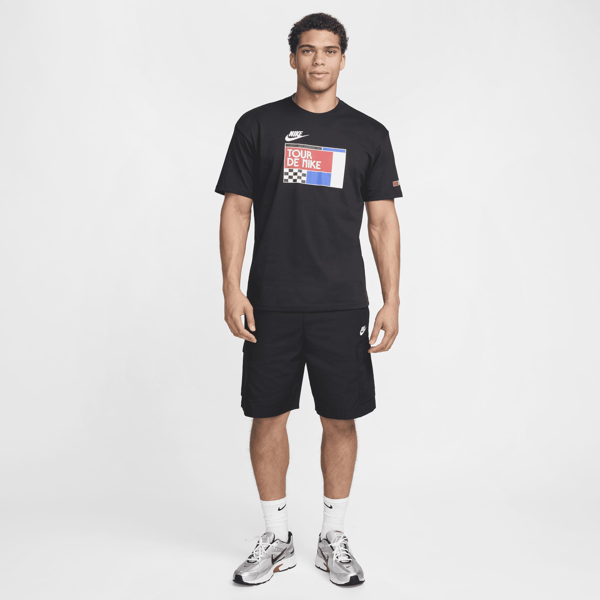 Nike Sportswear Men's T-Shirt Product Image