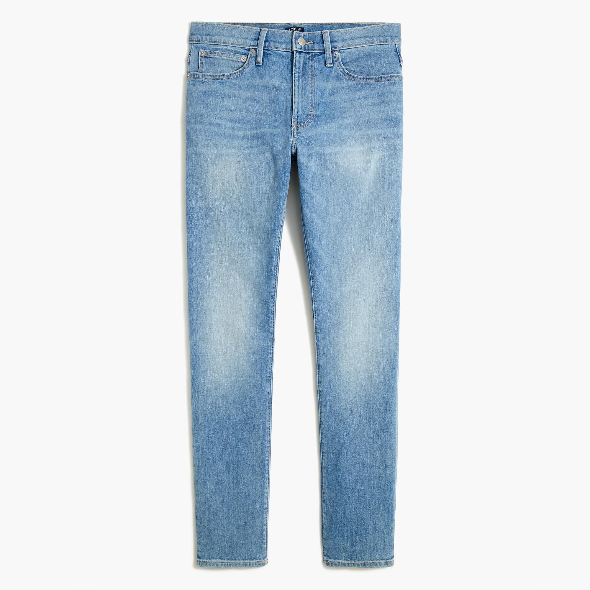 Athletic slim-fit jean in signature flex Product Image