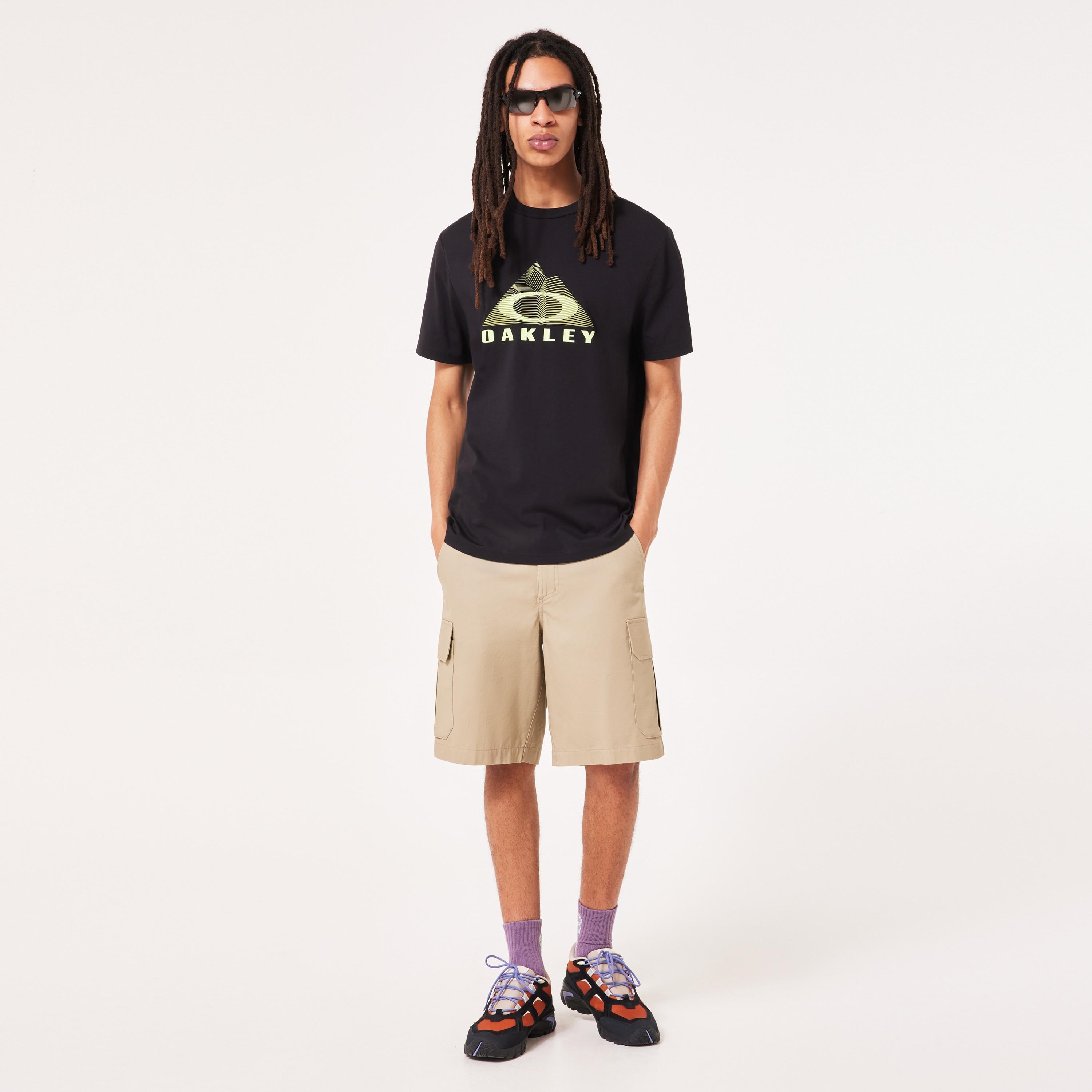 Oakley Lined Mountain Bark Tee - Blackout | Oakley® Product Image