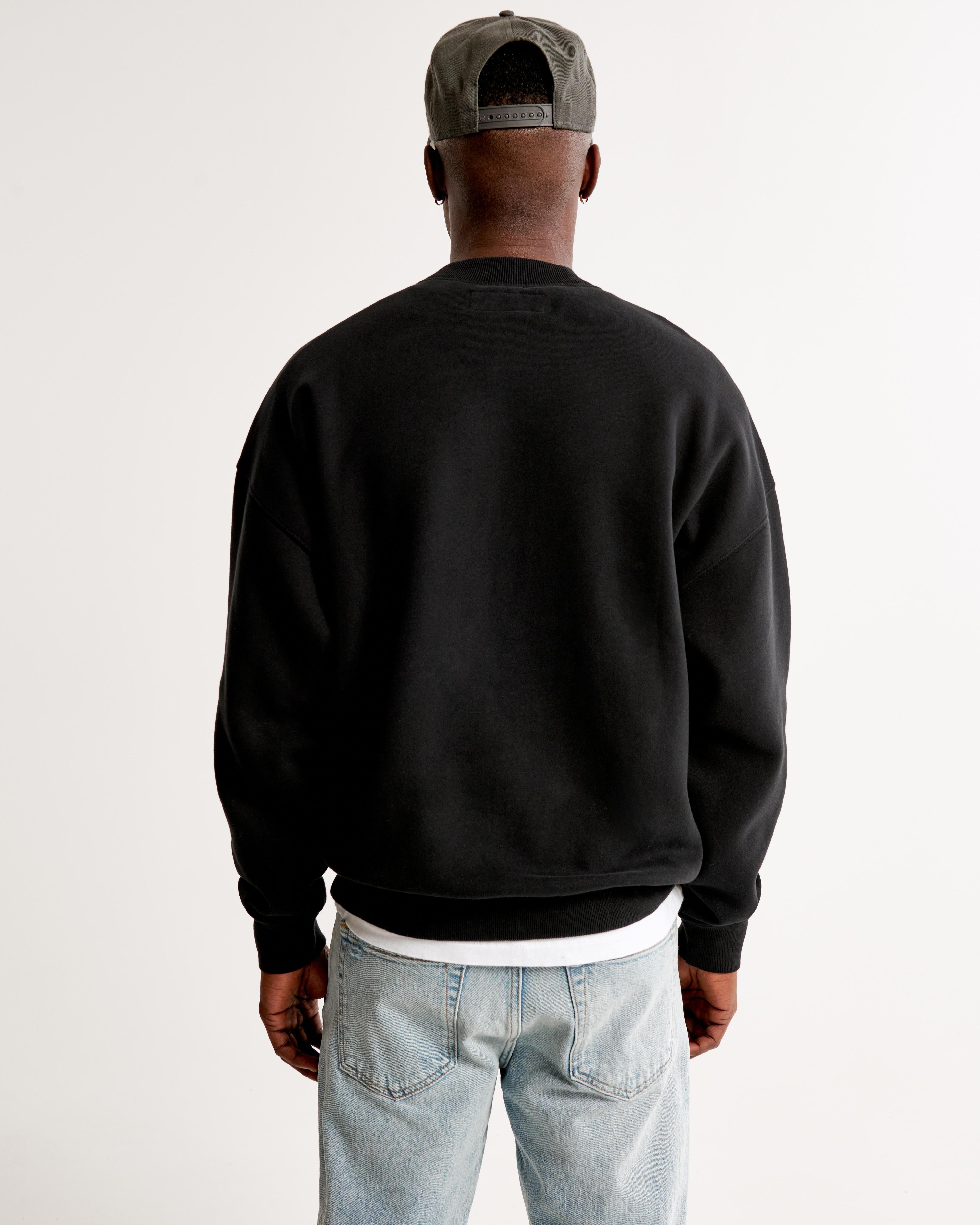 Essential Crew Sweatshirt Product Image