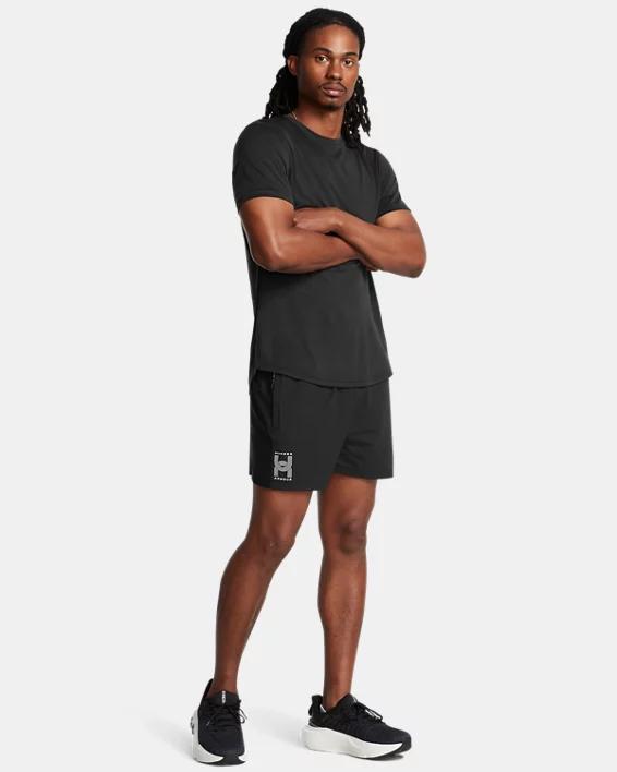 Men's UA Launch Shorts Product Image