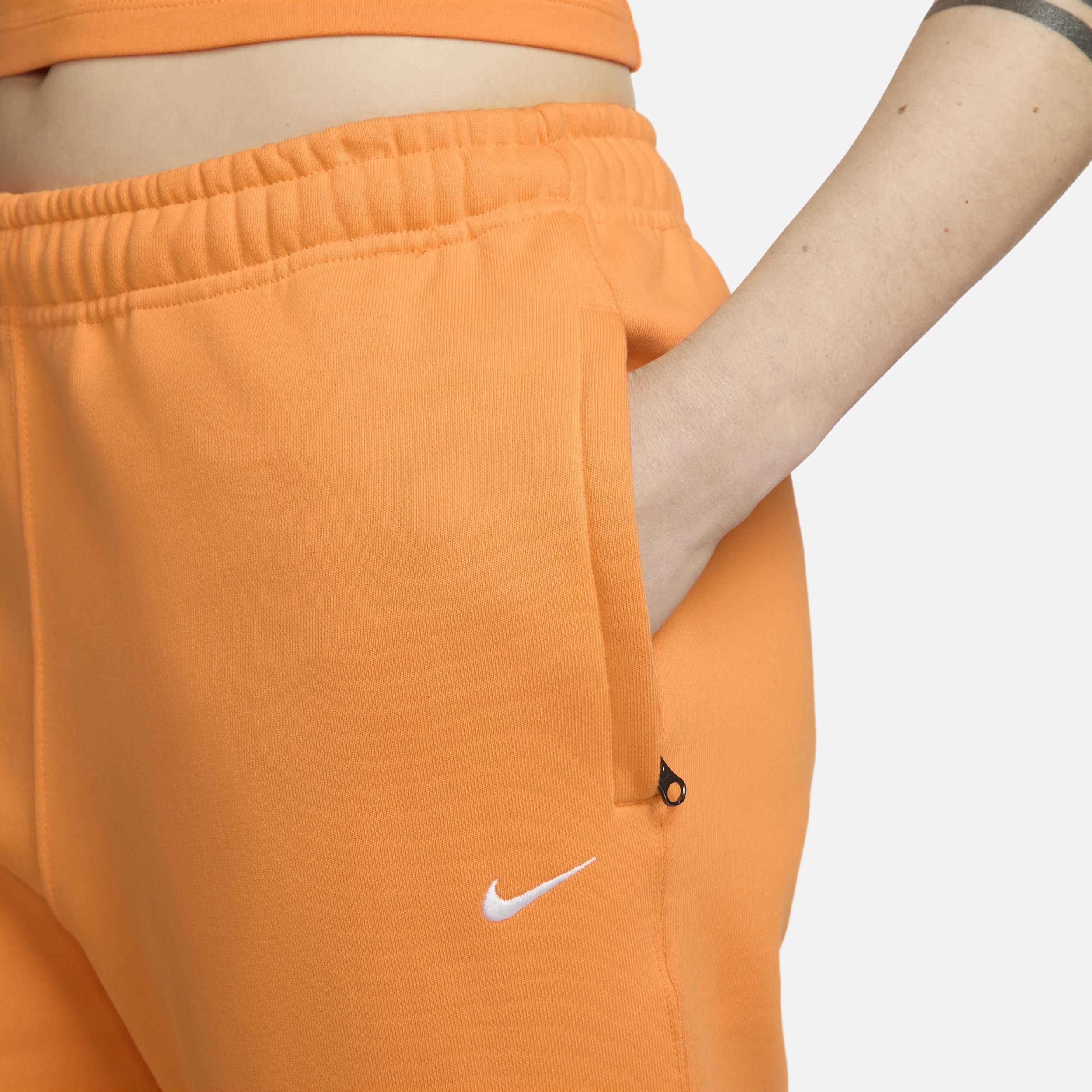 Nike Women's Solo Swoosh Fleece Pants Product Image