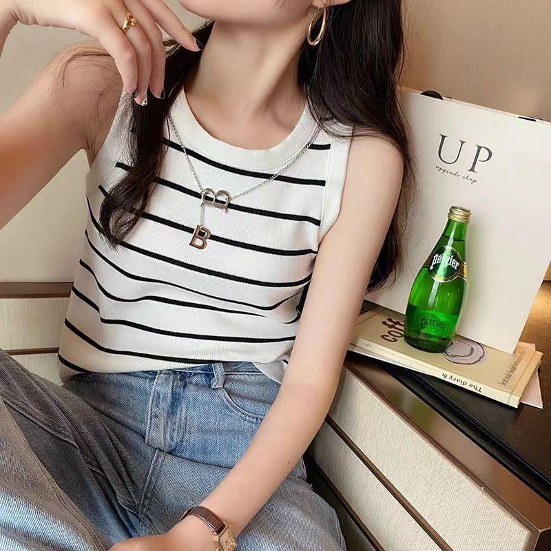 Round Neck Knit Crop Tank Top Product Image