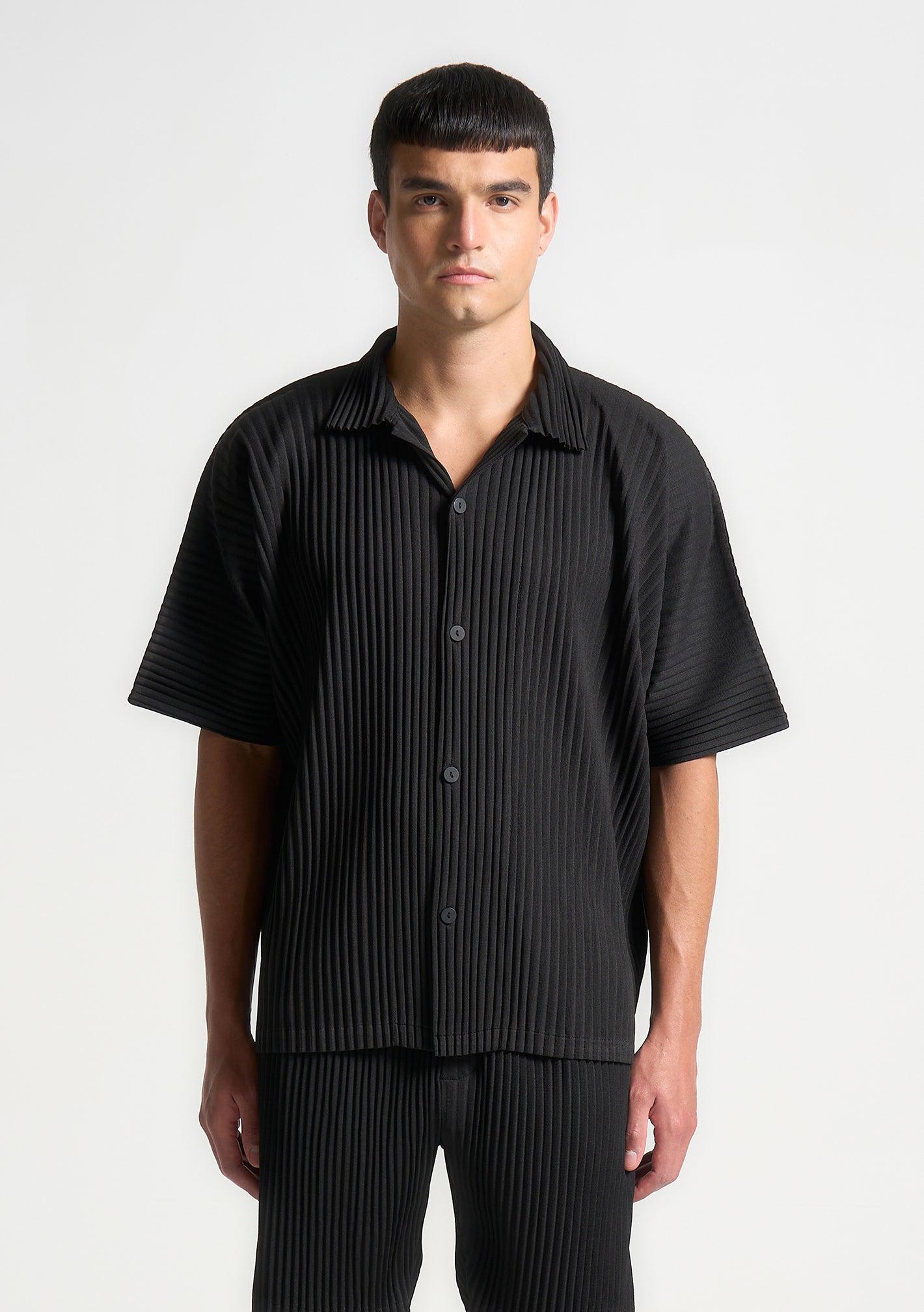 Pleated Shirt - Black Male Product Image