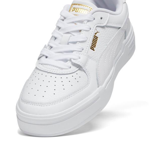 CA Pro Classic Women's Sneakers Product Image