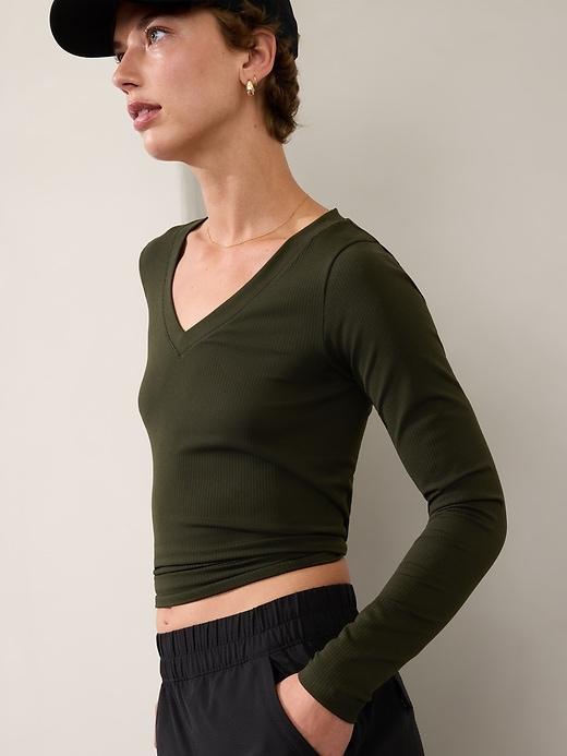 Renew Seamless V-Neck Top Product Image