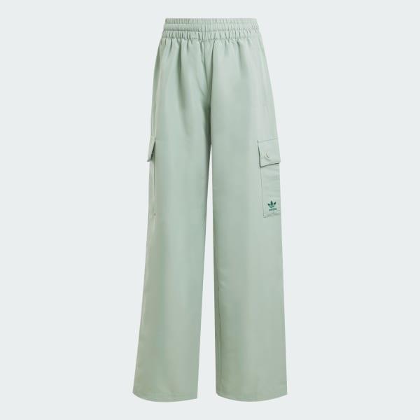 Essentials Woven Cargo Pants Product Image