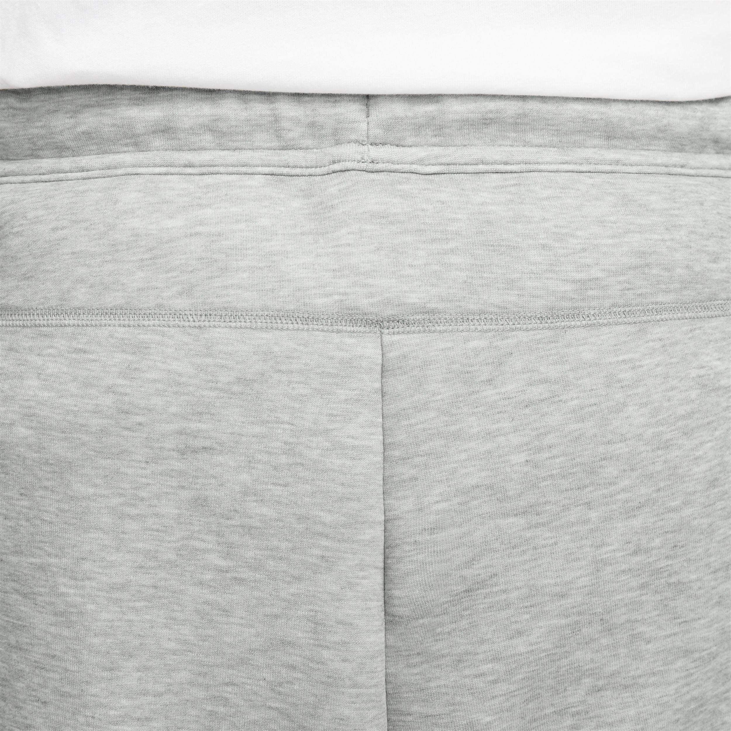 Men's Nike Sportswear Tech Fleece Open-Hem Sweatpants Product Image