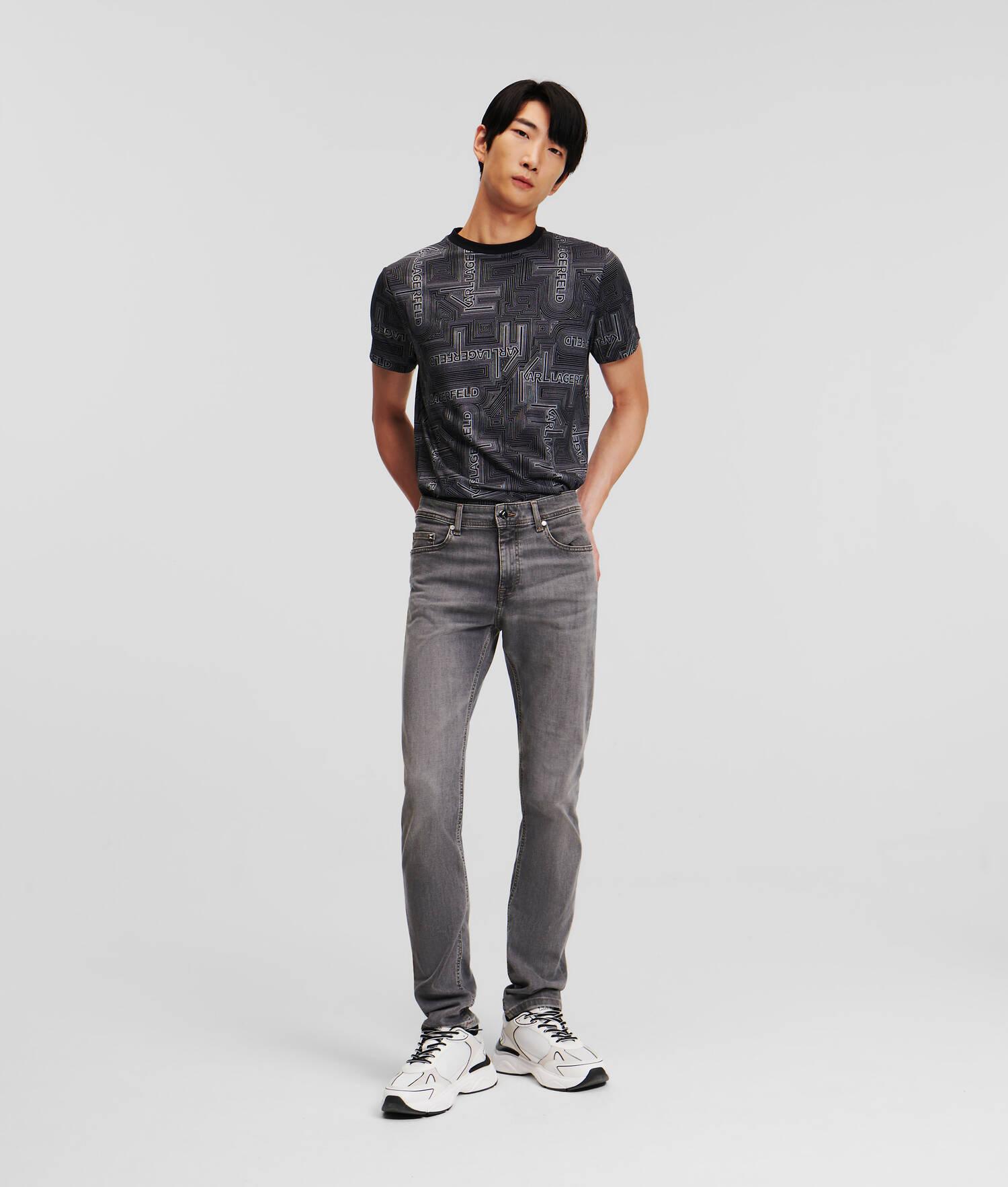 CLASSIC JEANS Product Image