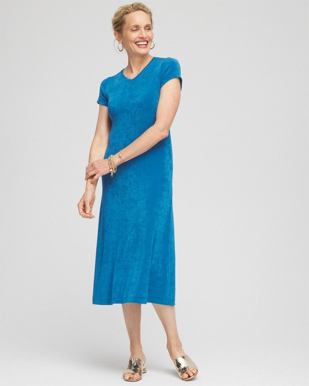 Women's Travelers High V-Neck Dress Product Image