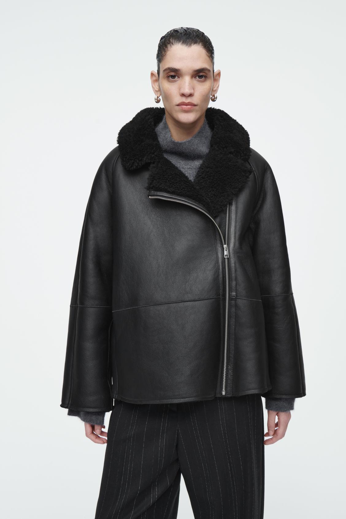 OVERSIZED SHEARLING AVIATOR JACKET Product Image