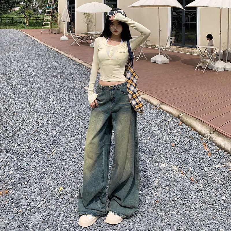 Low Rise Washed Wide Leg Jeans (Various Designs) Product Image