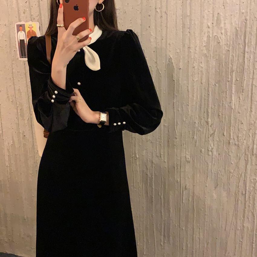 Long Sleeve Tie Neck Two Tone Button Velvet Midi A-Line Dress Product Image