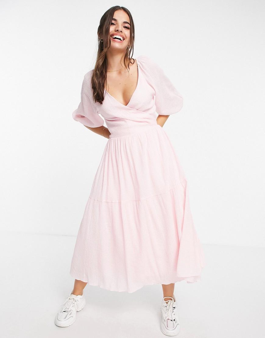 Ever New balloon sleeve smock tiered midi dress in pink Product Image