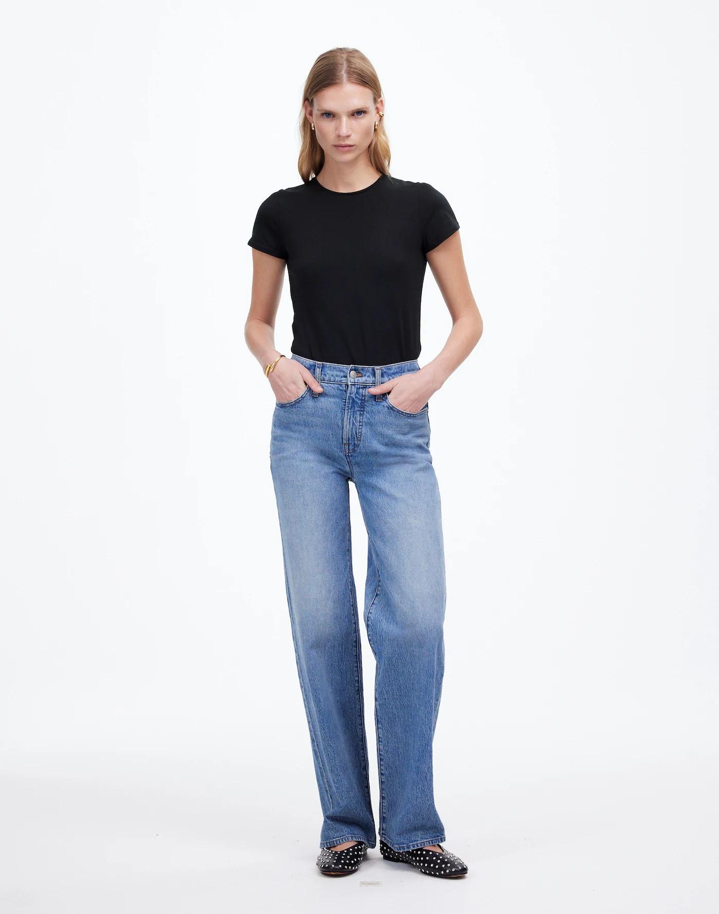 Essential Slim Tee in Lightweight Cotton Product Image