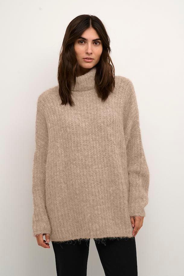 CUbrava Pullover Product Image