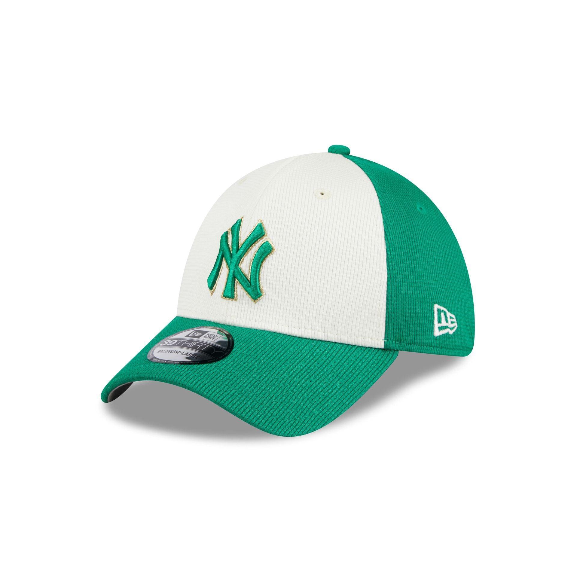 New York Yankees St. Patrick's Day 2024 39THIRTY Stretch Fit Hat Male Product Image