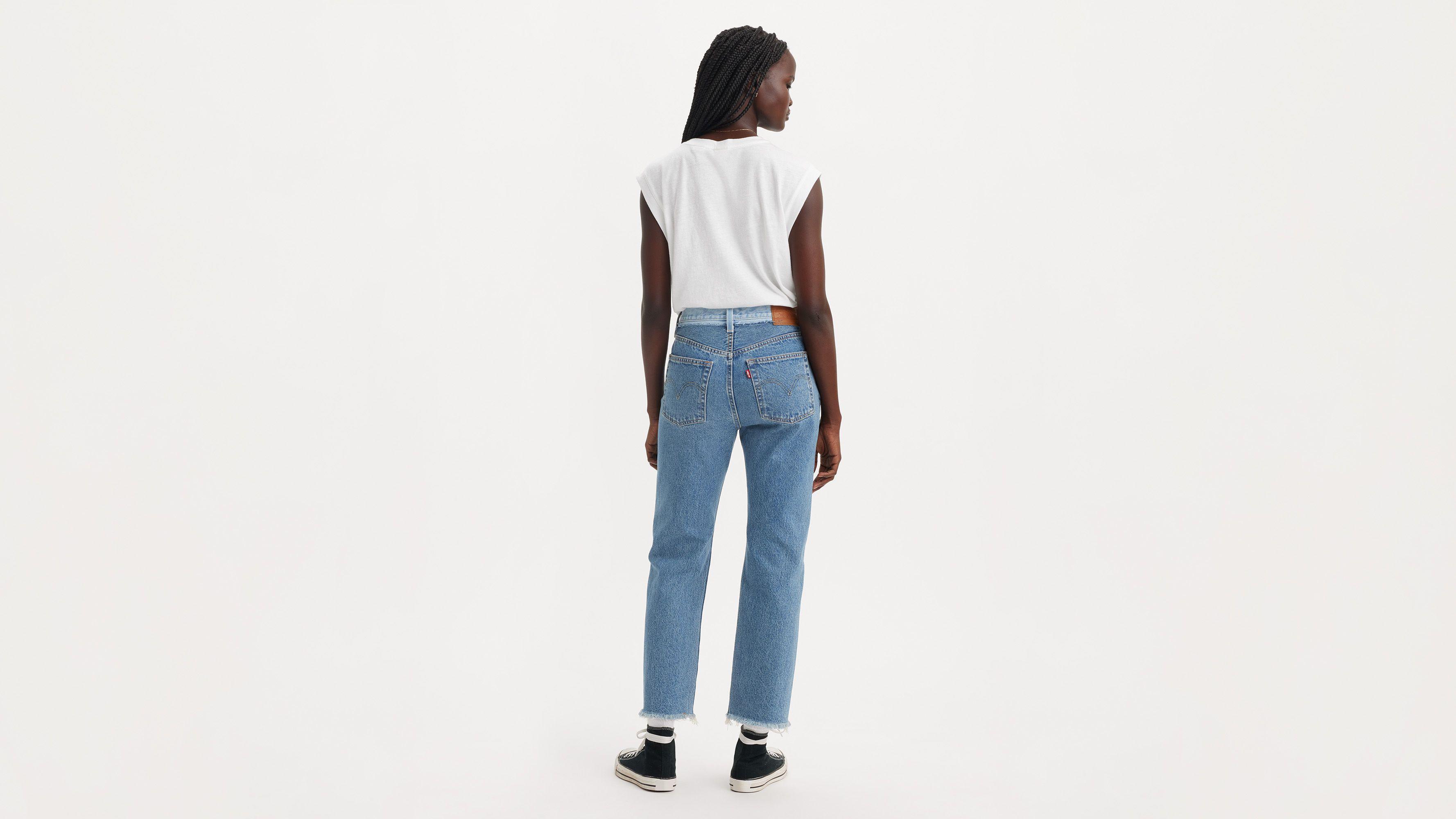 Levi's Split Hem Cropped Women's Jeans Product Image