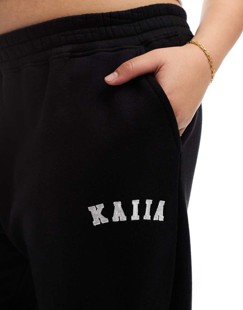 Kaiia Plus wide leg sweatpants in black Product Image