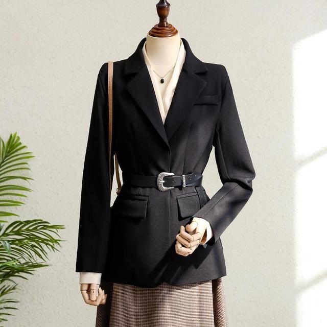 Lapel Neck Plain Buttoned Blazer Product Image