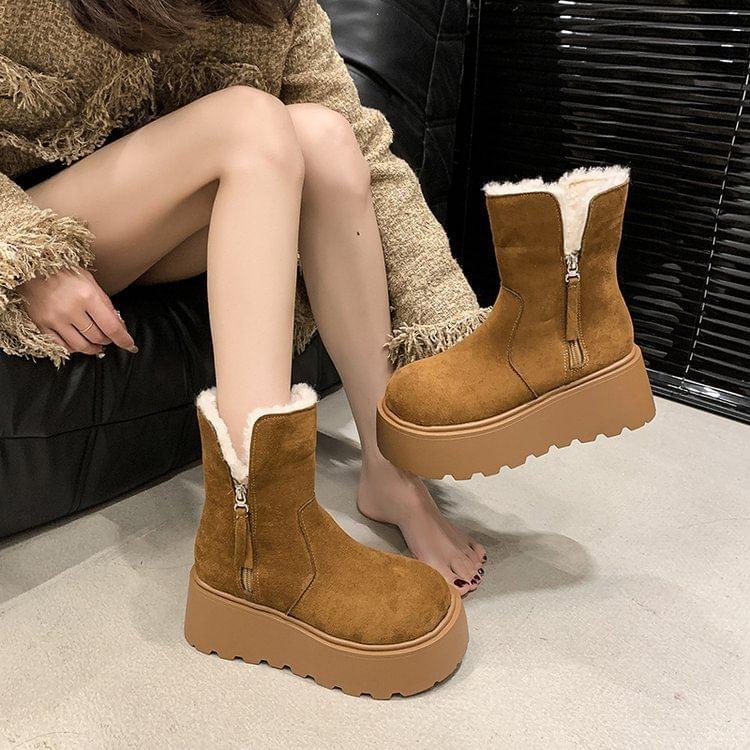 Platform Plain Zip Short Snow Boots Product Image