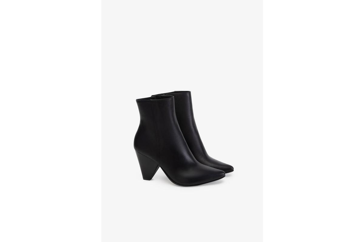 Womens Leo Ankle Boots Product Image