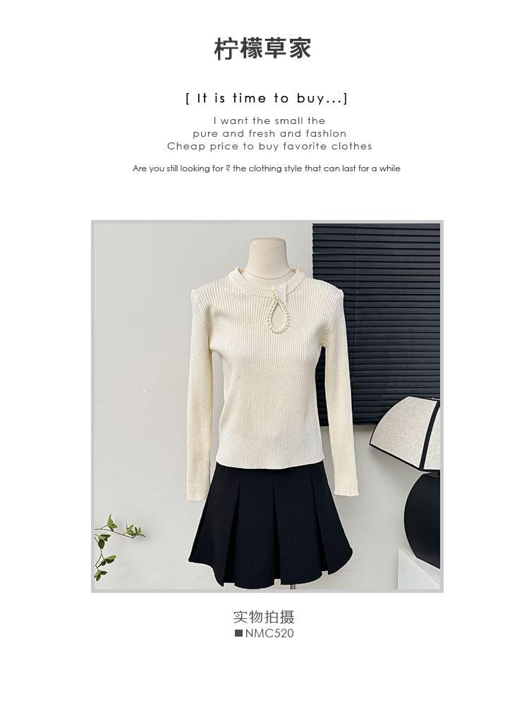 Details Long-Sleeve Ribbed-Knit Top product image