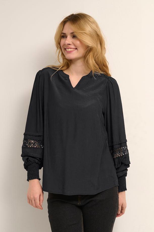 CUasmine Blouse Product Image