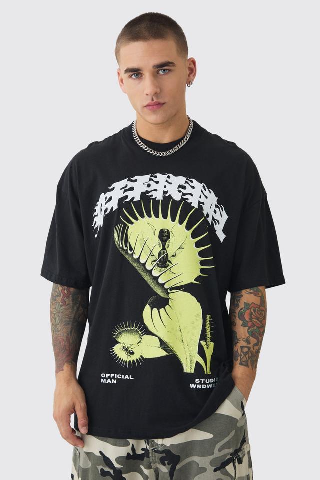 Oversized Extended Neck Flytrap Graphic T-shirt | boohooMAN USA Product Image