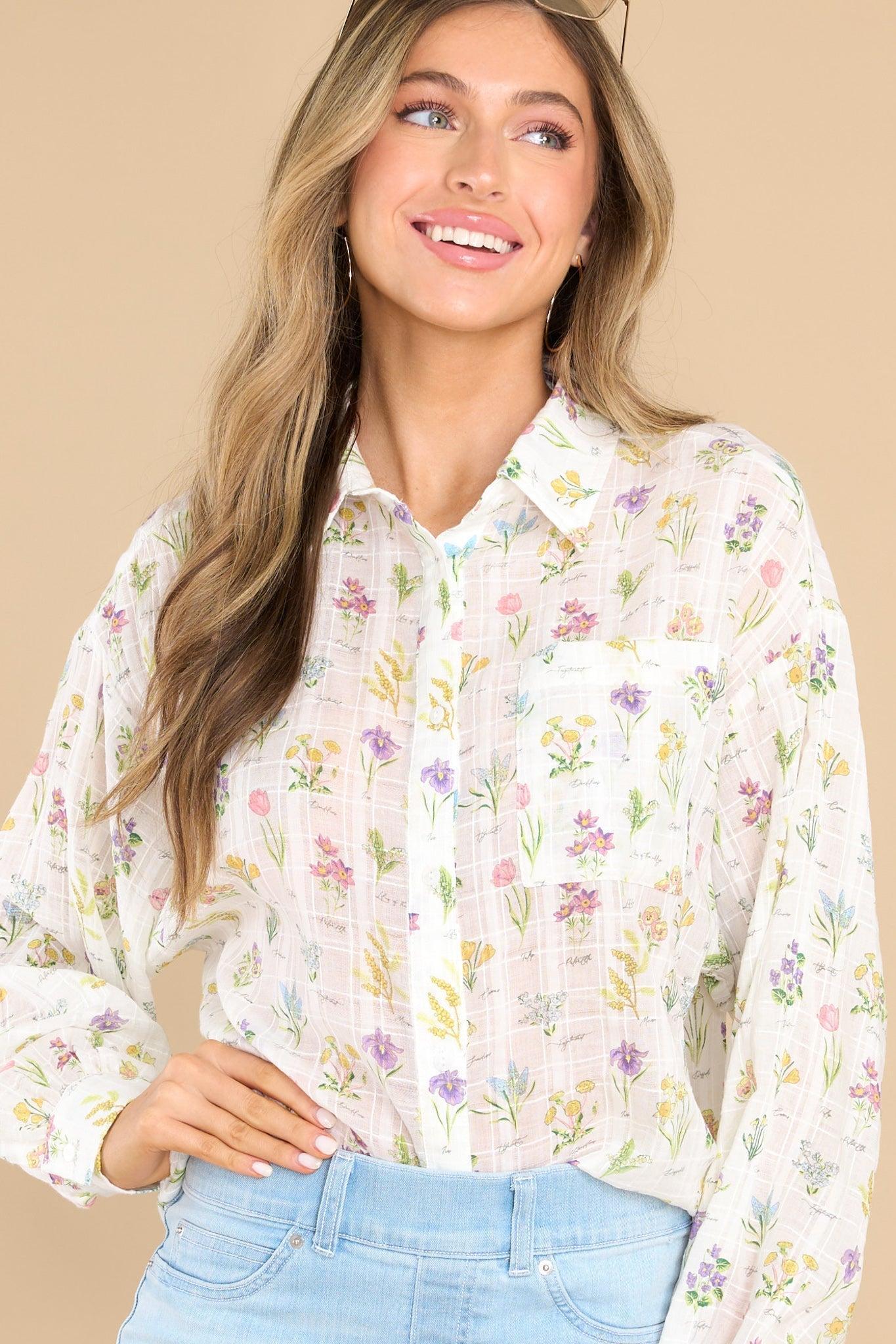 Aura Life In Full Bloom Ivory Floral Top Product Image