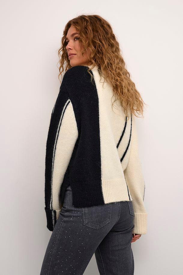 CUreese Cardigan Product Image