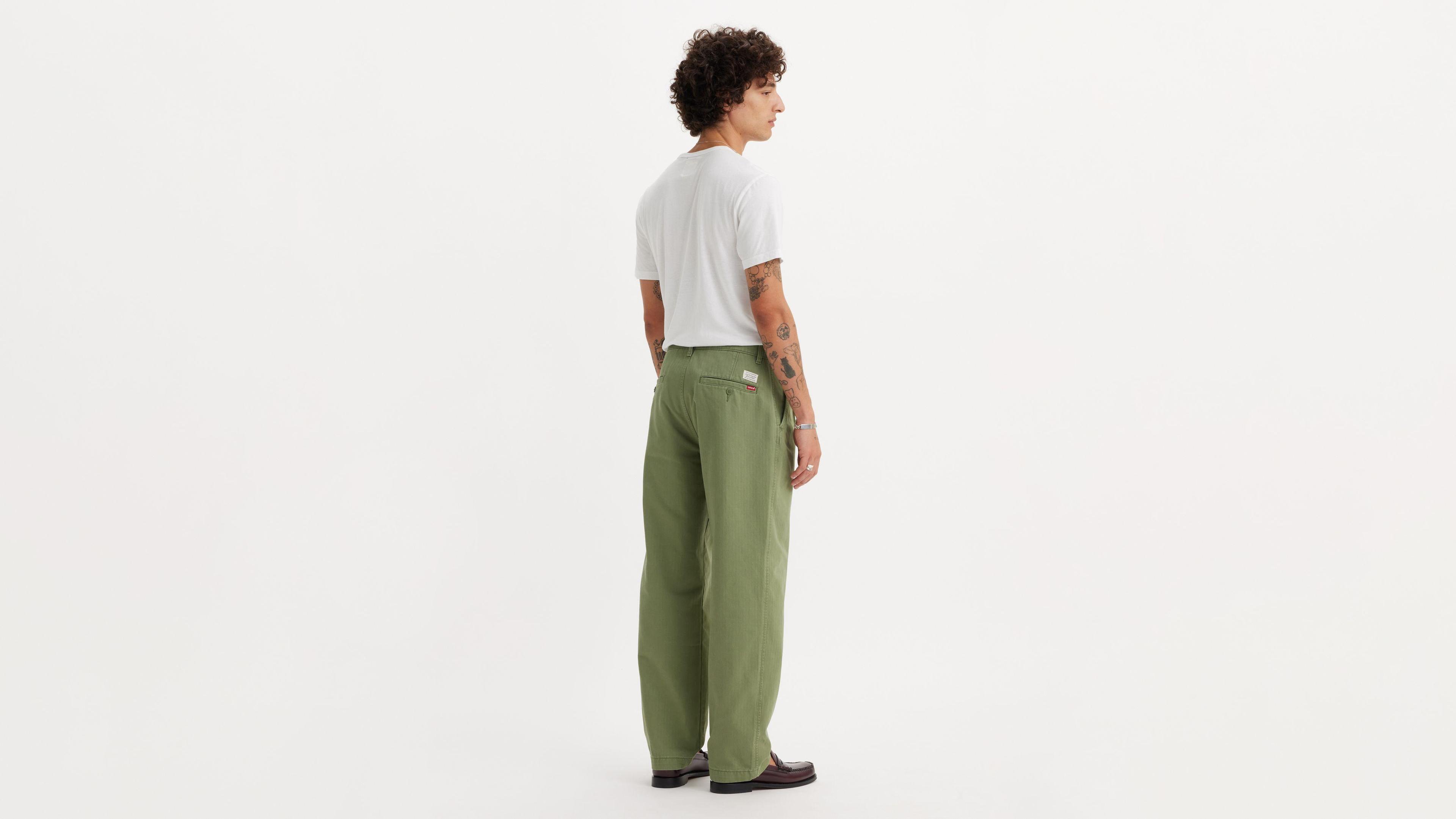 Levi's Chino Loose Straight Pleated Men's Pants Product Image