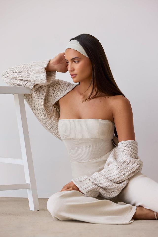 Oversized Chunky Knit Shrug in Cream Product Image