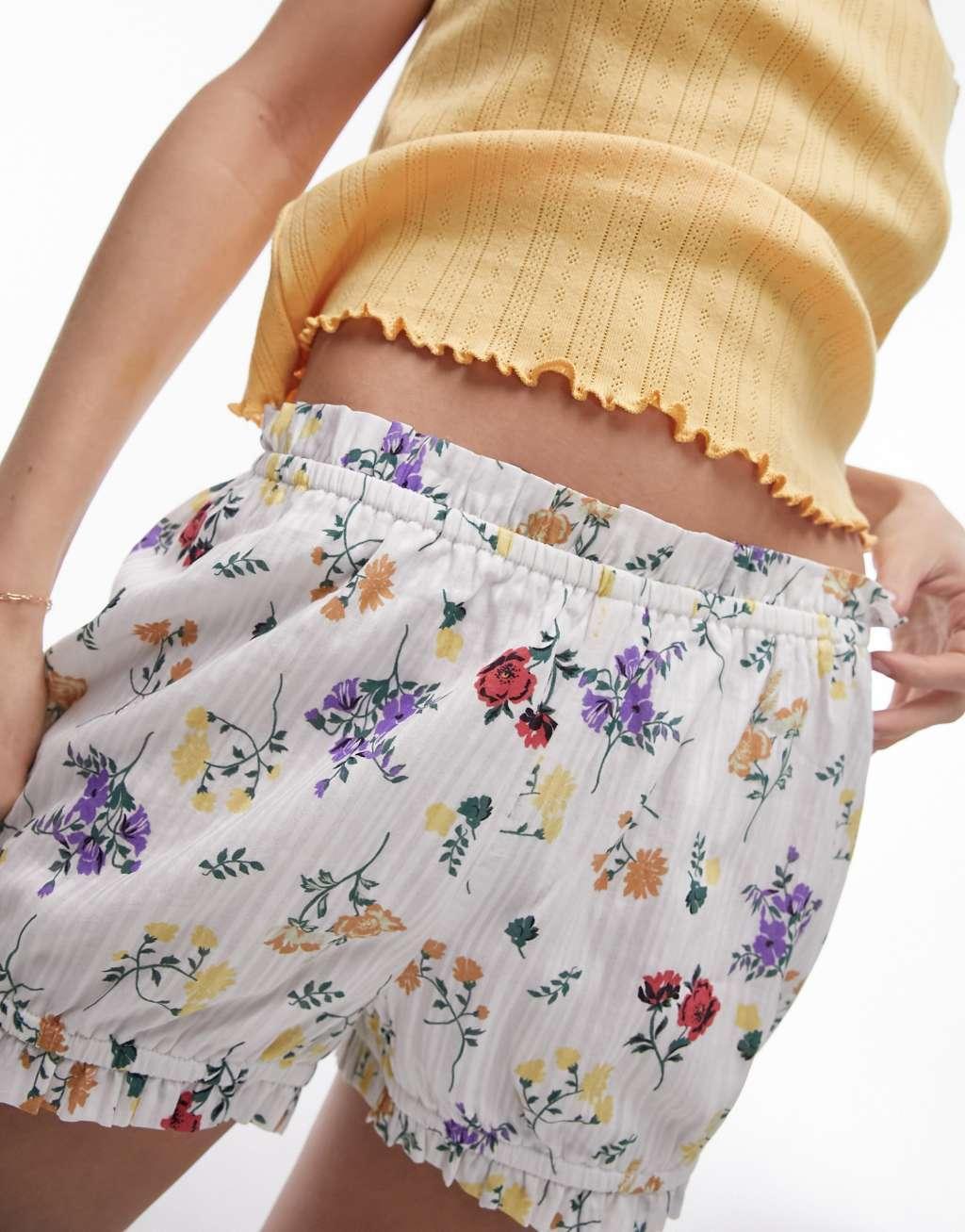 Topshop floral bloomer short in white Product Image