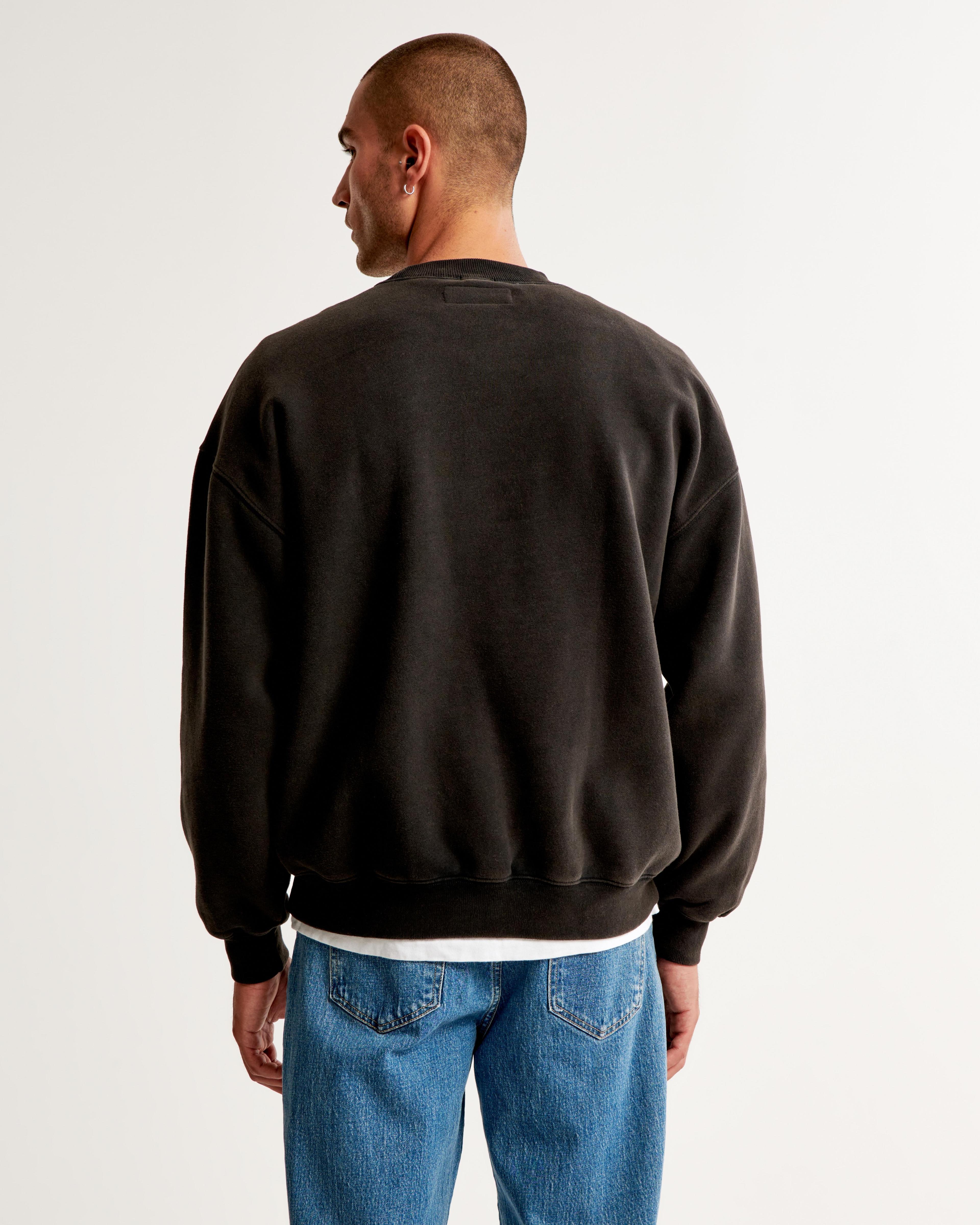 Essential Crew Sweatshirt Product Image