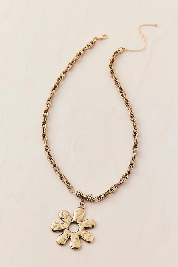 Faye Flower Chain Pendant Necklace Womens at Urban Outfitters Product Image