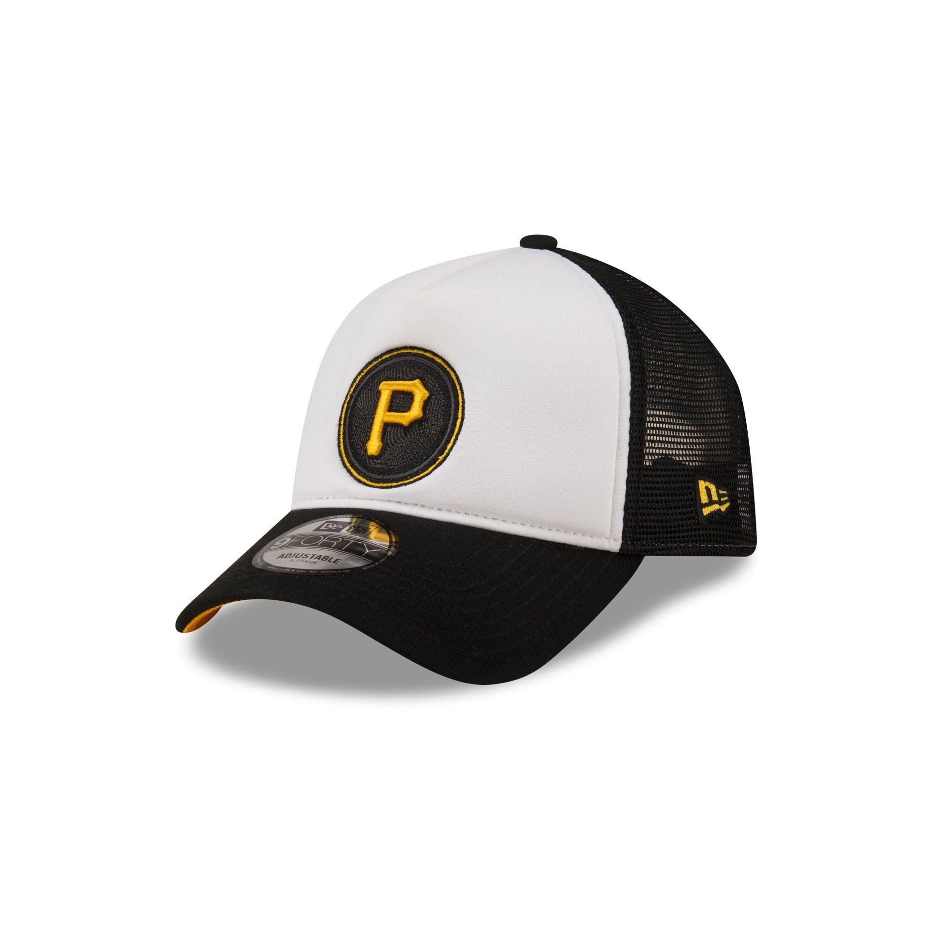 Pittsburgh Pirates White Crown 9FORTY A-Frame Trucker Hat Male Product Image