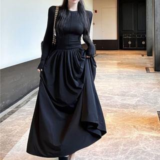 Long-Sleeve Crew Neck Plain Maxi A-Line Dress Product Image