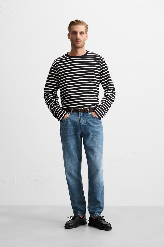 STRIPED T-SHIRT Product Image