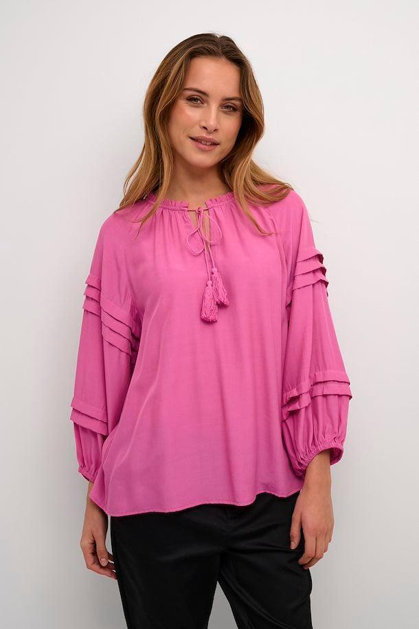 CUsif Blouse Product Image