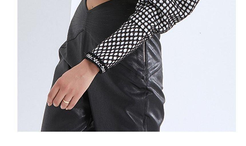 Puff-Sleeve Argyle Print Crop Button-Up Top Product Image