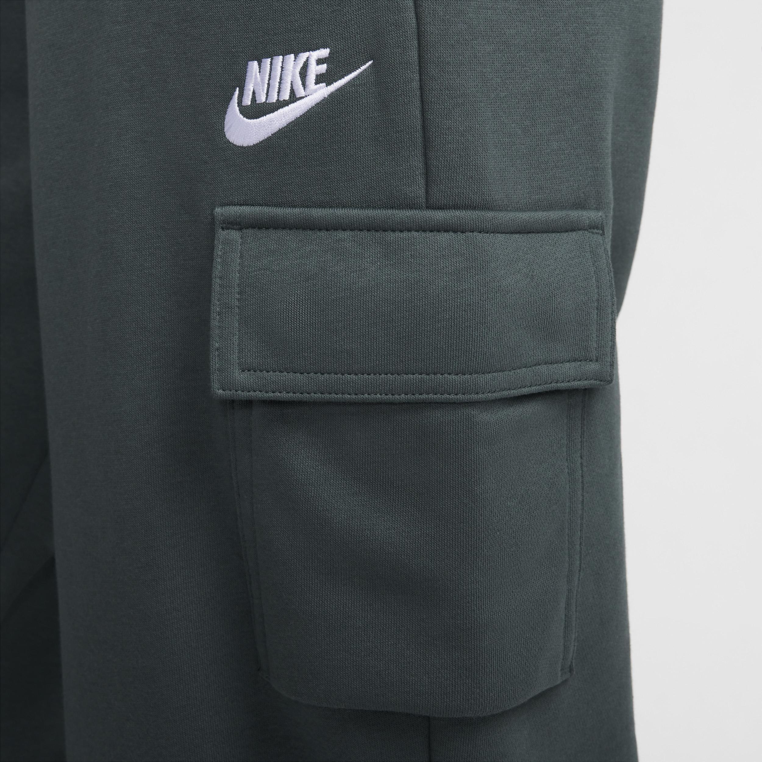 Women's Nike Sportswear Club Fleece Mid-Rise Oversized Cargo Sweatpants Product Image