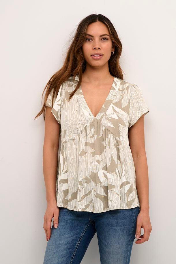 CUisla Blouse Product Image