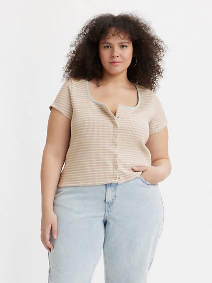 Short Sleeve Britt Snap Front Top (Plus Size) Product Image