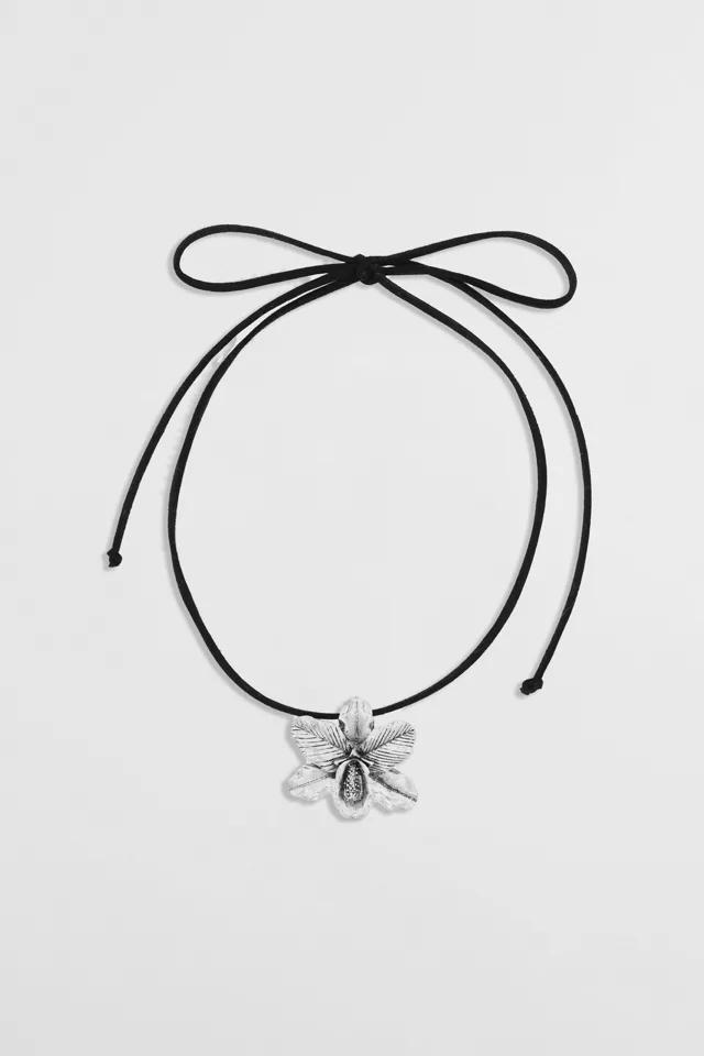 Velvet Luna Lily Suede Choker Necklace Product Image