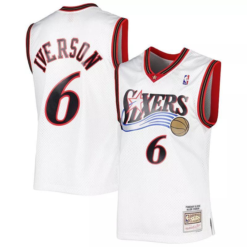 Mens Mitchell & Ness Allen Iverson White Philadelphia 76ers 2001/02 Hardwood Classics Swingman Jersey Product Image