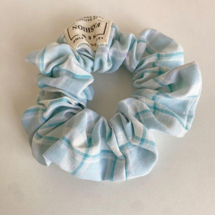 Plaid Hair Scrunchie Product Image