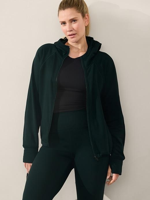 Altitude Edge Jacket Product Image