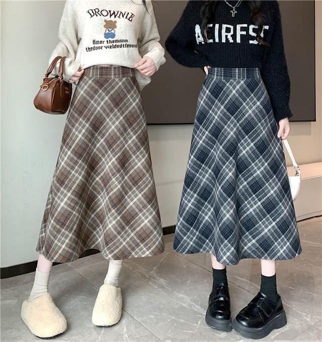 High Waist Plaid Midi A-Line Skirt Product Image